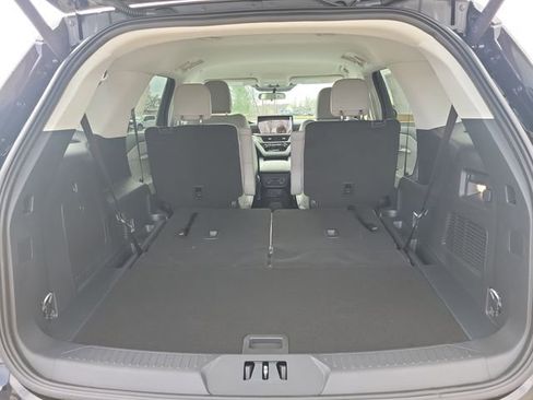 Used 2026 Ford Explorer Active AWD/4WD image 27