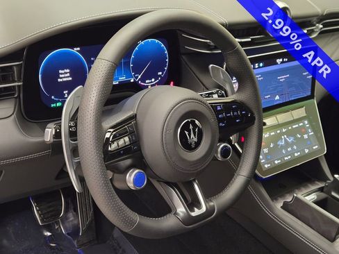 New 2025 Maserati Grecale Modena image 30