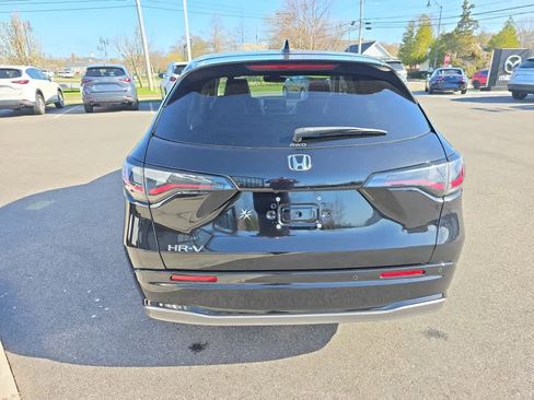 Used 2023 Honda HR-V EX-L image 7