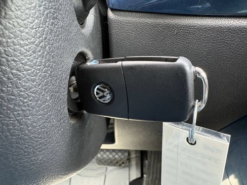 Used 2019 Volkswagen Beetle 2.0T S FWD image 18