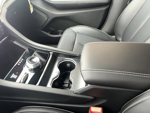 New 2025 Jeep Grand Cherokee Limited image 28