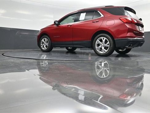 Used 2019 Chevrolet Equinox LT image 39