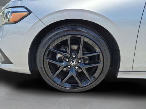 Used 2023 Honda Civic Sport image 30