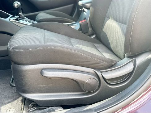 Used 2018 Kia Forte LX FWD image 17