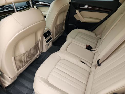 Used 2019 Audi Q5 2.0T Premium image 26
