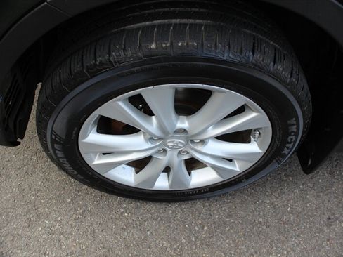 Used 2013 Toyota RAV4 Limited AWD/4WD image 20