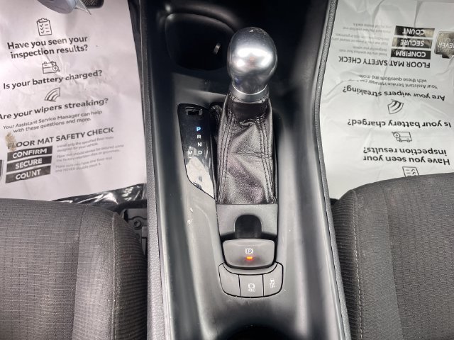 Used 2018 Toyota C-HR XLE FWD image 25