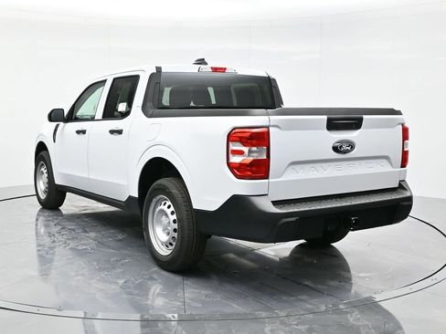 New 2025 Ford Maverick XL image 7