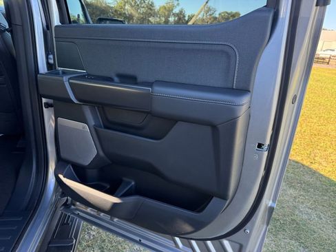 New 2025 Ford F150 Lariat w/ Equipment Group 501A Mid image 22