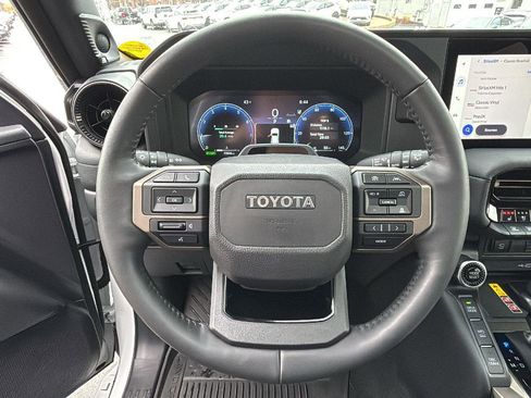 Used 2024 Toyota Land Cruiser w/ Premium Package image 15
