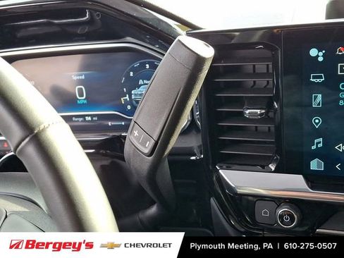 Certified 2025 Chevrolet Silverado 2500 LT w/ Leather Package image 17