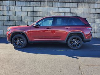 Used 2023 Jeep Grand Cherokee Altitude AWD/4WD video 2