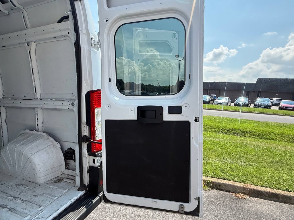Used 2023 RAM ProMaster 2500 w/ Interior LED Lighting Group FWD image 12