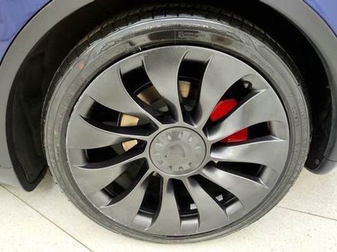 Used 2023 Tesla Model Y Performance AWD/4WD image 77
