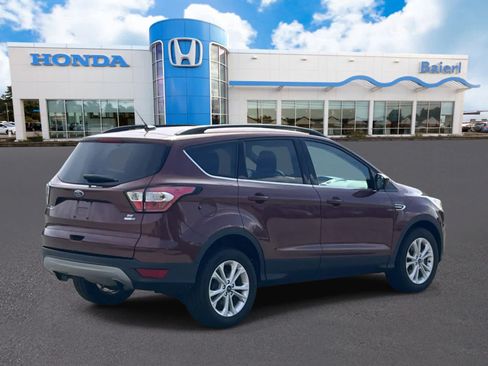 Used 2018 Ford Escape SE AWD/4WD image 5