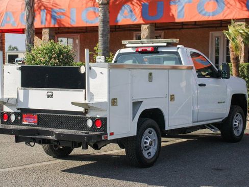 Used 2017 Chevrolet Silverado 2500 W/T image 8
