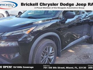 Used 2023 Nissan Rogue S video 2