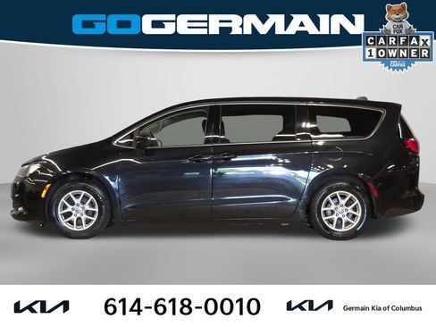 Used 2021 Chrysler Voyager LX FWD image 11
