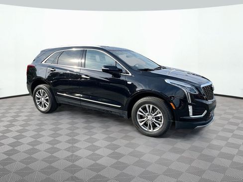 Certified 2023 Cadillac XT5 Premium Luxury AWD/4WD image 3