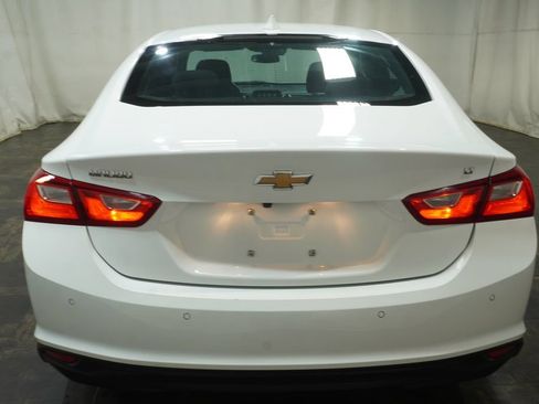 Used 2024 Chevrolet Malibu LT FWD image 5