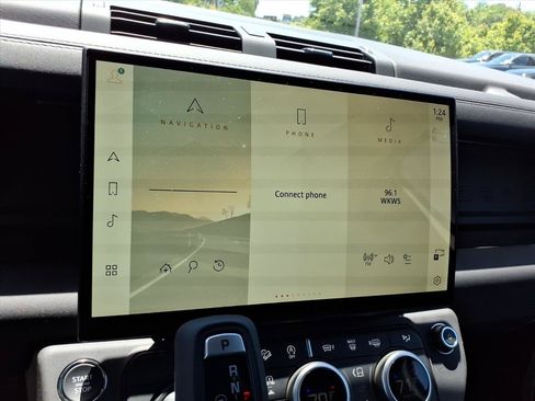 New 2026 Land Rover Defender 130 S AWD/4WD image 19