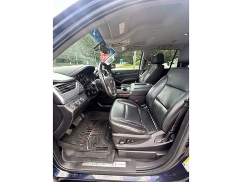 Used 2019 Chevrolet Tahoe LT image 14