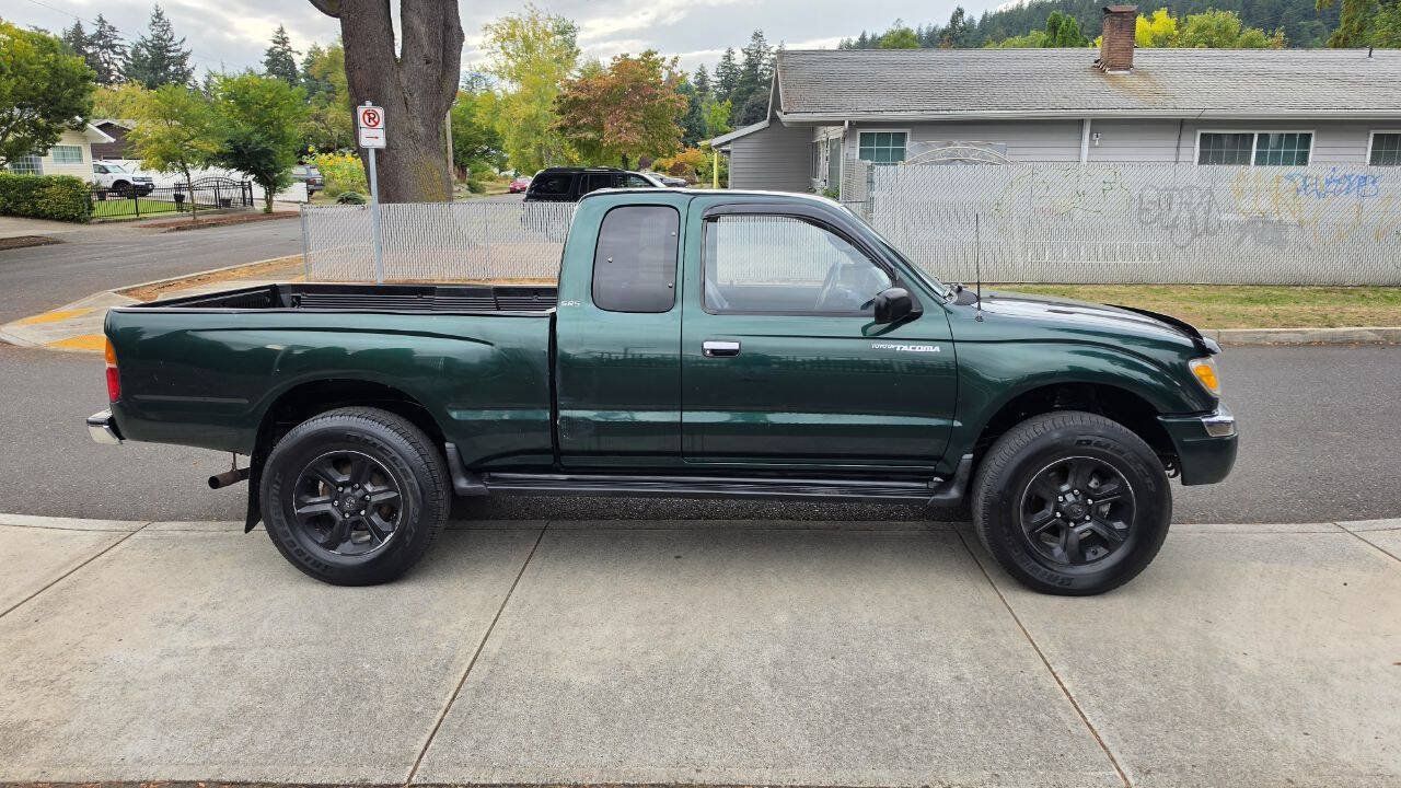Used 1999 Toyota Tacoma 4x4 Xtracab w/ SR5 Pkg w/ Color-Key Pkg image 5