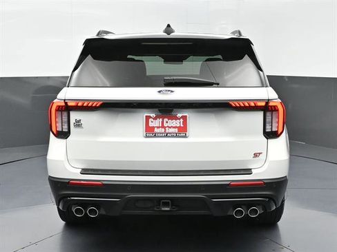 Used 2025 Ford Explorer ST AWD/4WD image 33