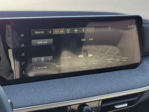 Certified 2025 Nissan Kicks SV image 25