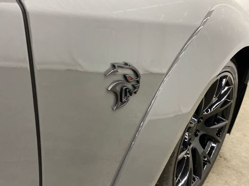 Used 2019 Dodge Challenger SRT Hellcat Redeye RWD image 10