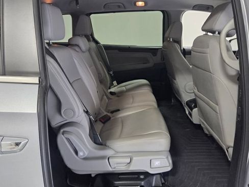 Used 2023 Honda Odyssey Touring image 28