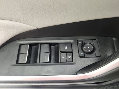Used 2023 Toyota RAV4 XLE Premium FWD image 44