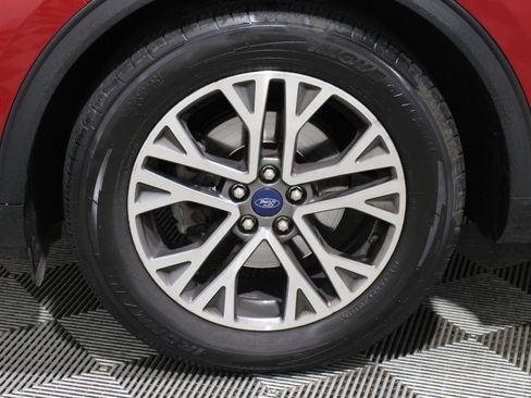 Used 2022 Ford Escape SEL image 36