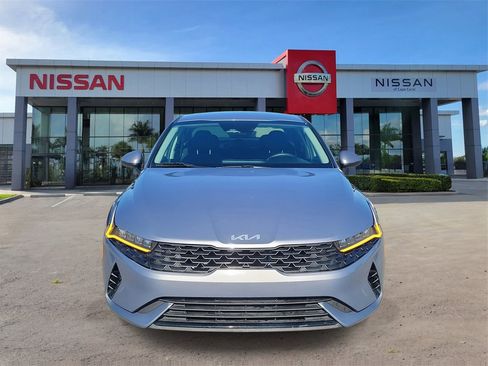 Used 2023 Kia K5 LXS image 10