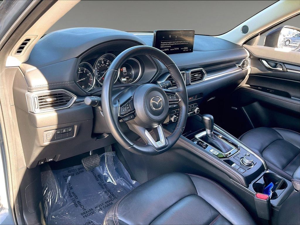 Used 2025 MAZDA CX-5 Carbon Edition AWD/4WD image 8
