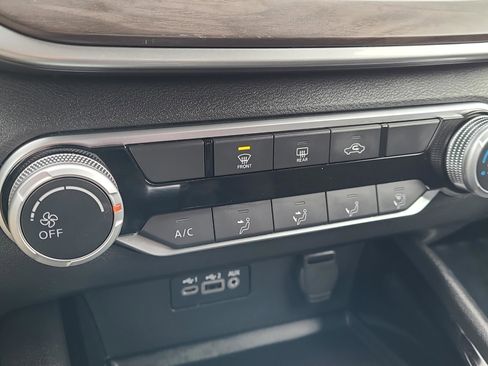 Used 2024 Nissan Altima 2.5 SV image 22