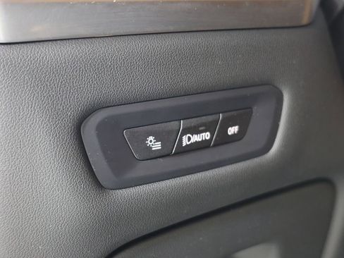 Used 2024 BMW X5 xDrive40i w/ Premium Package image 22