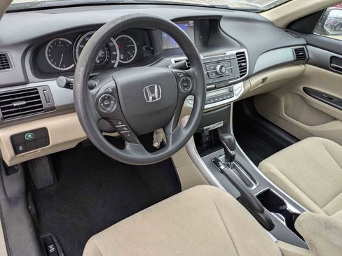 Used 2013 Honda Accord LX image 2