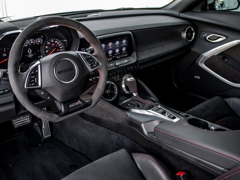 Used 2023 Chevrolet Camaro ZL1 image 18