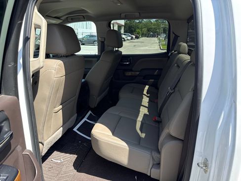 Used 2018 GMC Sierra 1500 SLT AWD/4WD image 13