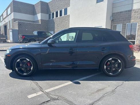 Used 2019 Audi SQ5 Prestige w/ Prestige Package AWD/4WD image 2
