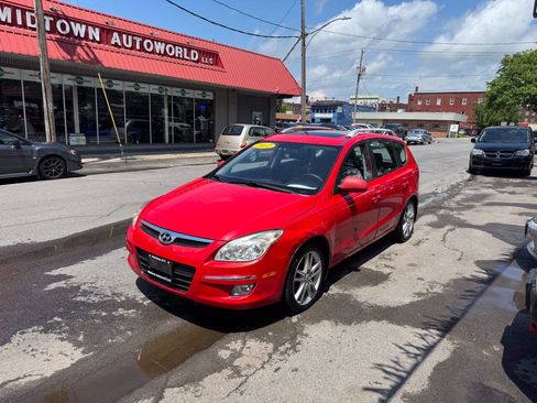 Used 2012 Hyundai Elantra FWD image 2