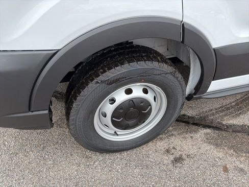 New 2026 Ford Transit 250 148 Medium Roof w/ Load Area Protection Package image 10