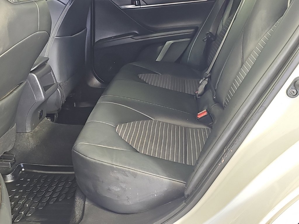 Used 2023 Toyota Camry SE FWD image 22