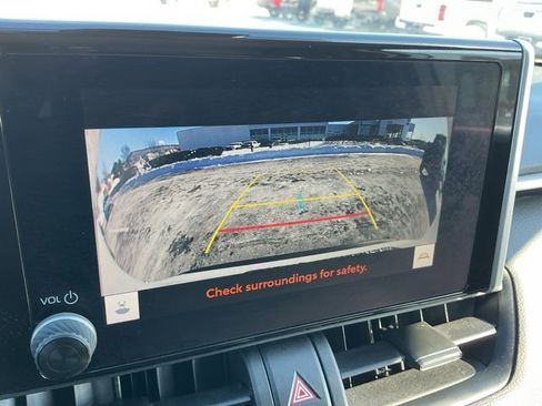 Used 2023 Toyota RAV4 XLE image 17