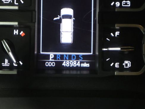 Used 2020 Toyota Tundra SR5 w/ TRD Off-Road Package AWD/4WD image 38