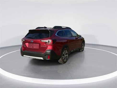 Used 2022 Subaru Outback Limited image 10