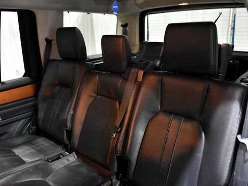 Used 2010 Land Rover LR4 HSE image 38
