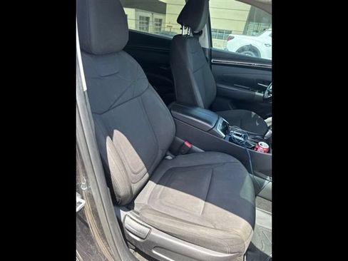 Used 2022 Hyundai Tucson SE AWD/4WD image 11