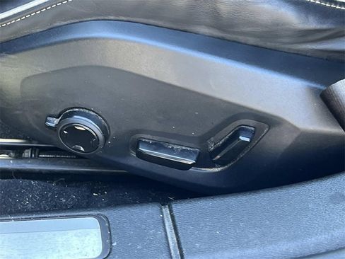 Used 2019 Volvo S60 T6 R-Design image 20